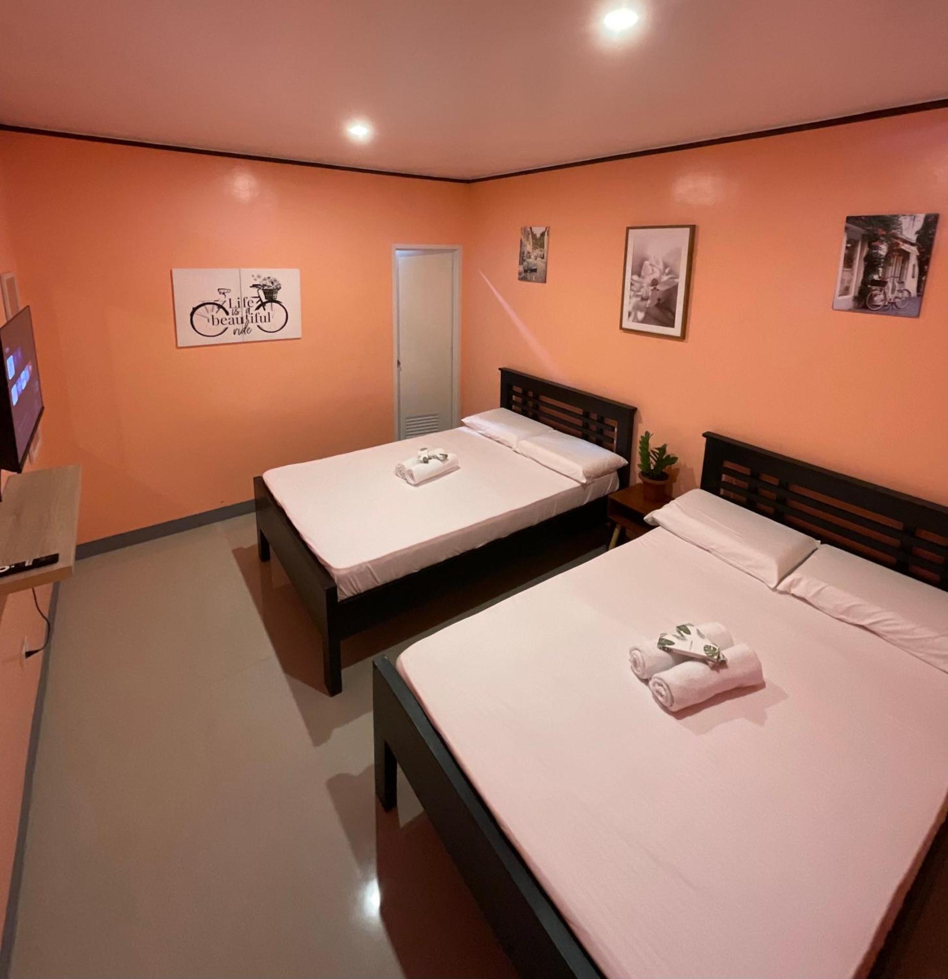 Halajo Bnb Transient Laoag Extérieur photo